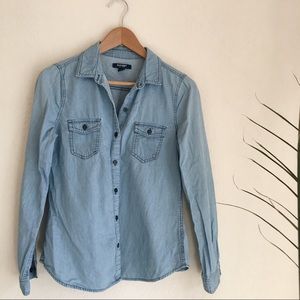 Button-up chambray shirt